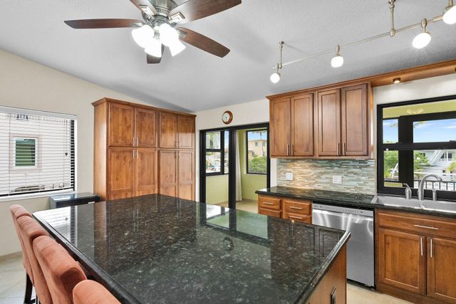 153 El Capitan Drive, Lower Matecumbe, FL 33036