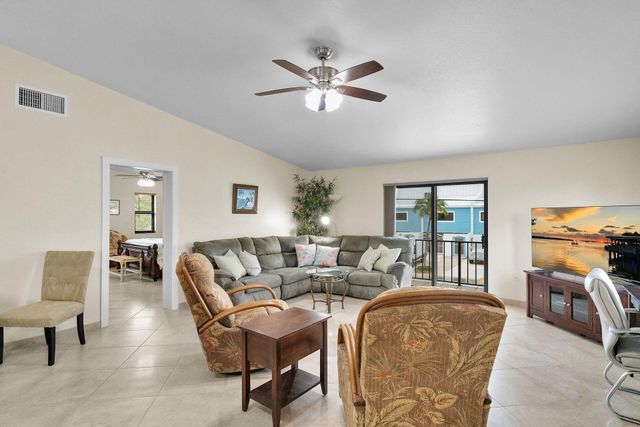 153 El Capitan Drive, Lower Matecumbe, FL 33036