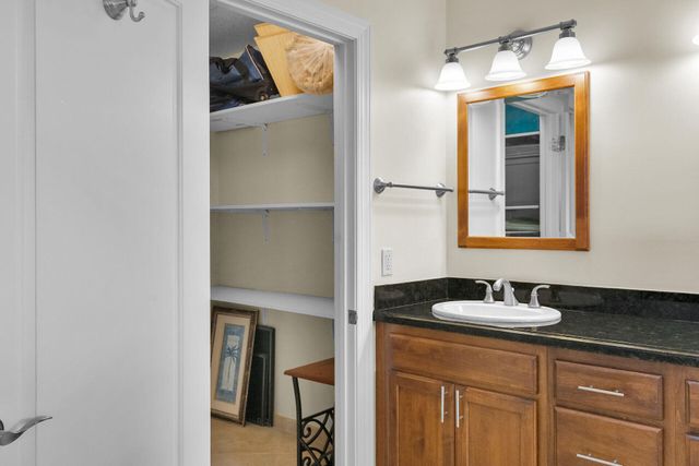 153 El Capitan Drive, Lower Matecumbe, FL 33036