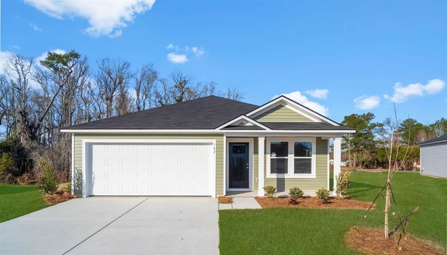 605 Shady Ridge Dr, Loris, SC 29569