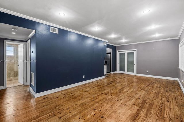 7845 NE Bayshore Ct 12, Miami, FL 33138