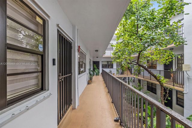 7845 NE Bayshore Ct 12, Miami, FL 33138
