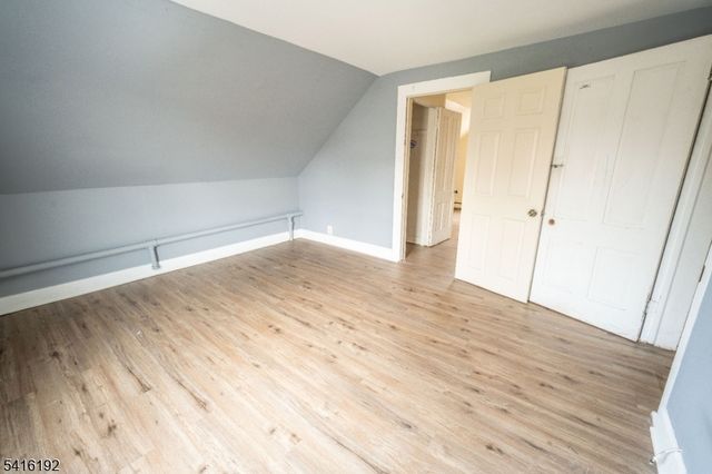 580 Hunterdon St, Newark City, NJ 07108