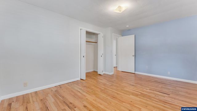1283 Woodacre Dr SE, Salem, OR 97302