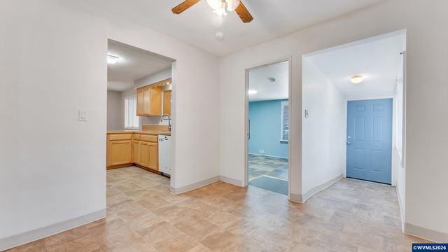 1283 Woodacre Dr SE, Salem, OR 97302