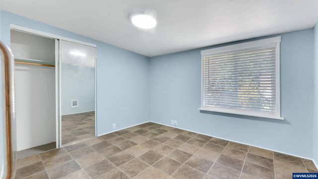 1283 Woodacre Dr SE, Salem, OR 97302