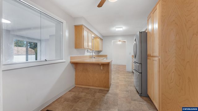 1283 Woodacre Dr SE, Salem, OR 97302