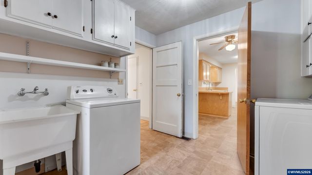 1283 Woodacre Dr SE, Salem, OR 97302