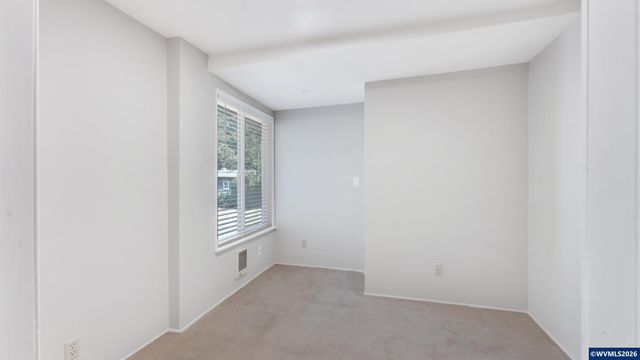 1283 Woodacre Dr SE, Salem, OR 97302