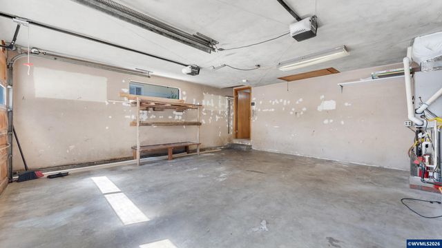 1283 Woodacre Dr SE, Salem, OR 97302