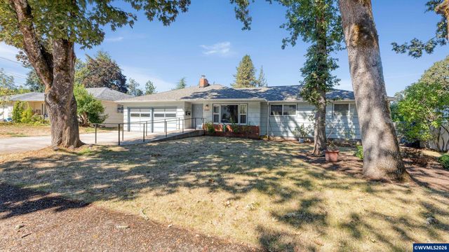 1283 Woodacre Dr SE, Salem, OR 97302