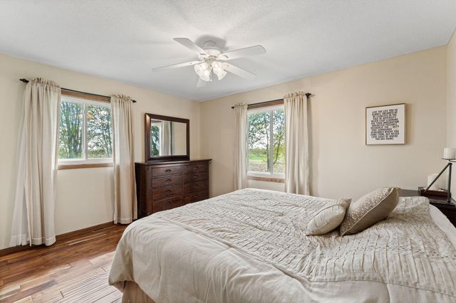 9285 Parley Lake Road, Waconia, MN 55387
