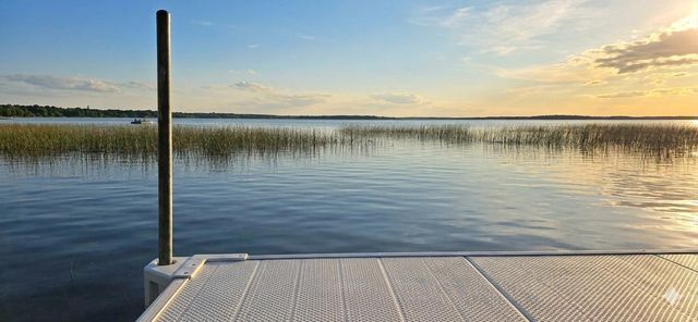 9285 Parley Lake Road, Waconia, MN 55387