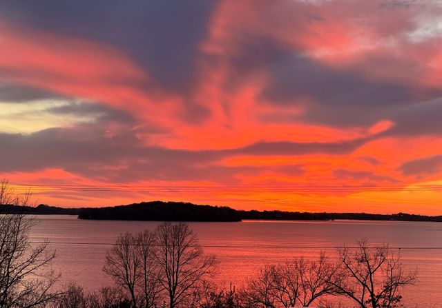 9285 Parley Lake Road, Waconia, MN 55387