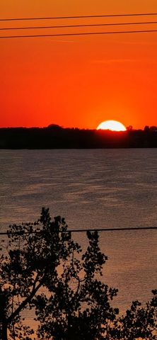9285 Parley Lake Road, Waconia, MN 55387