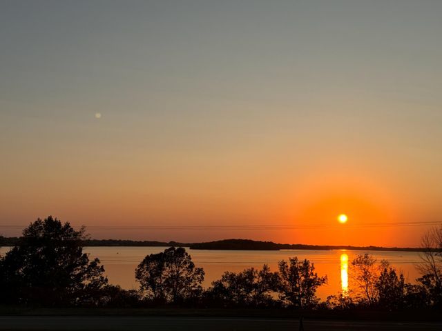 9285 Parley Lake Road, Waconia, MN 55387