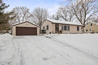 548 Doris Avenue, Shoreview, MN 55126