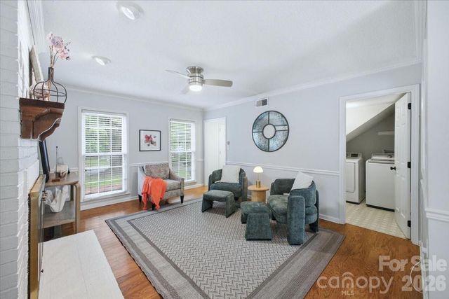 2726 Heidleburg Lane, Charlotte, NC 28210