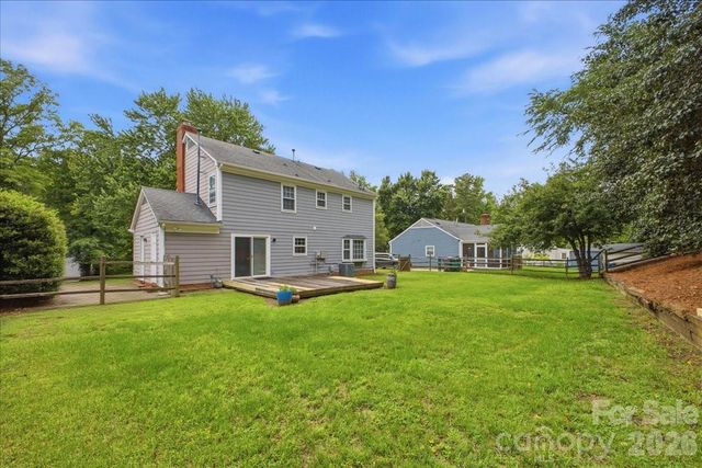 2726 Heidleburg Lane, Charlotte, NC 28210