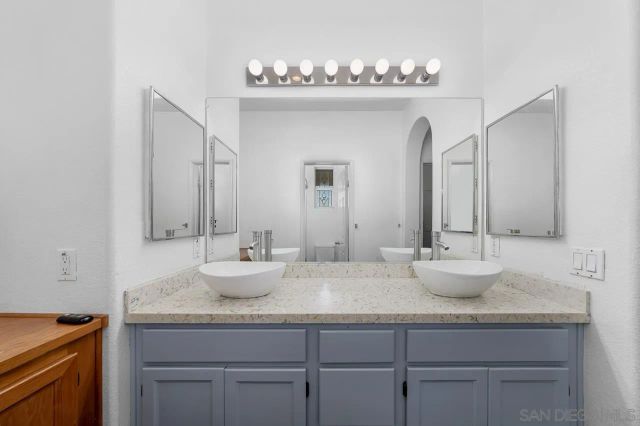 1285 Fools Gold Way 2, Chula Vista, CA 91913