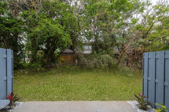 175 Yorktowne Dr Apt 23, Daytona Beach, FL 32119