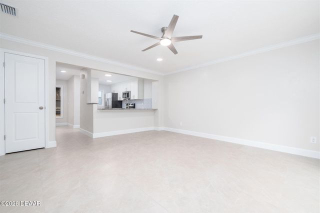 175 Yorktowne Dr Apt 23, Daytona Beach, FL 32119