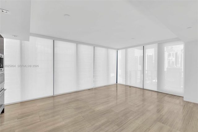1451 Brickell Ave 2606, Miami, FL 33131