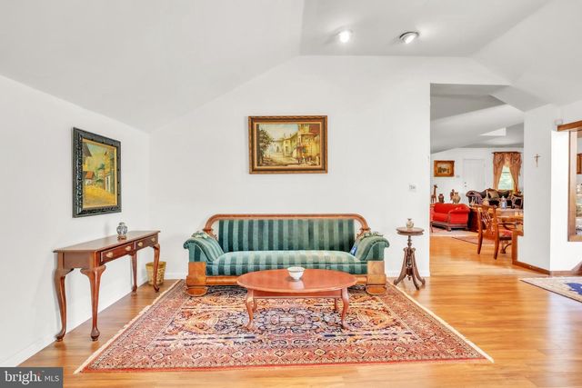 228 INDIAN CREEK RD, Wynnewood, PA 19096