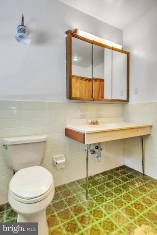228 INDIAN CREEK RD, Wynnewood, PA 19096