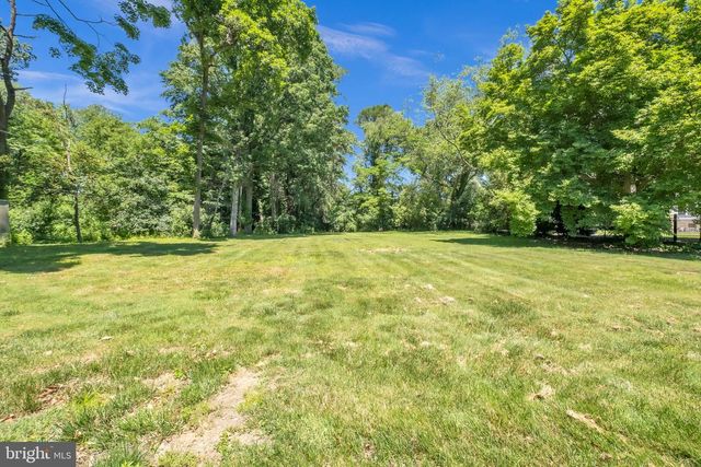 228 INDIAN CREEK RD, Wynnewood, PA 19096