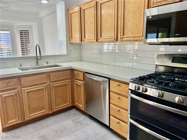 10729 Clear Meadows Drive, Las Vegas, NV 89134