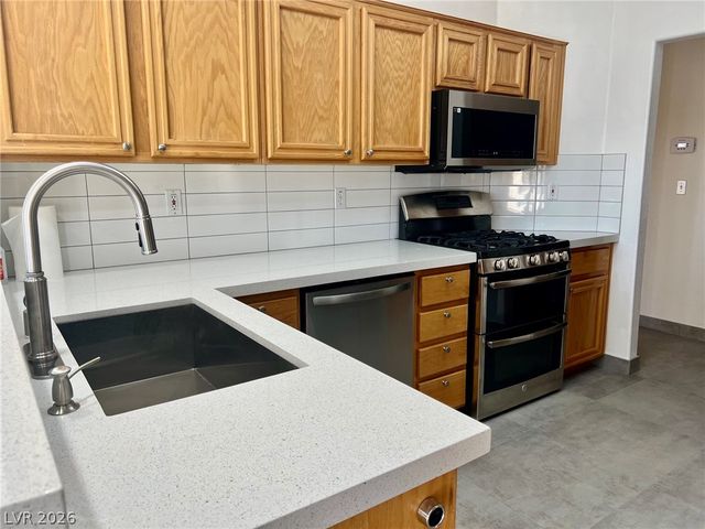 10729 Clear Meadows Drive, Las Vegas, NV 89134