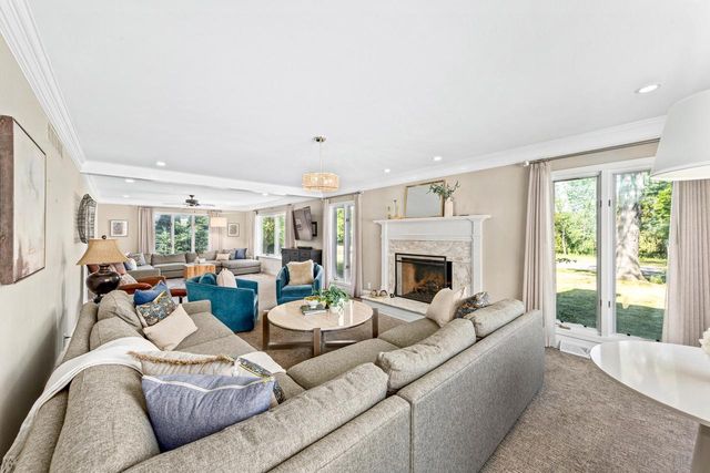 13455 Marquette AVENUE, Elm Grove, WI 53122