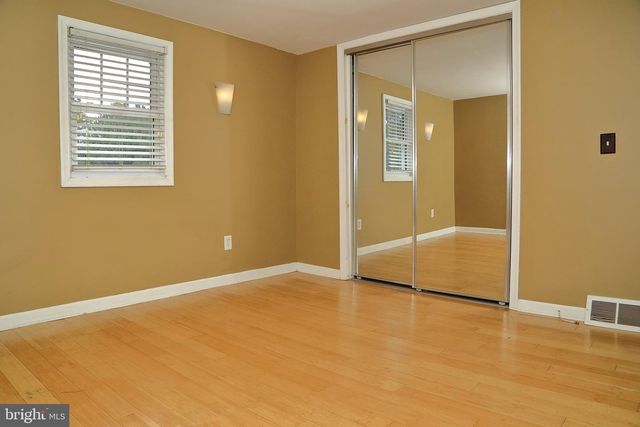 11 DUKE ST, Millersville, PA 17551