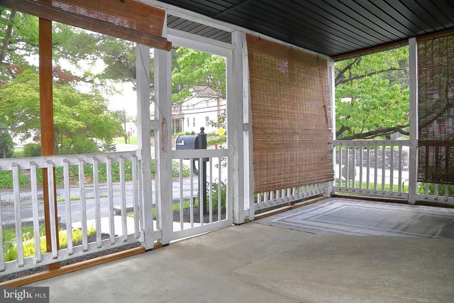 11 DUKE ST, Millersville, PA 17551