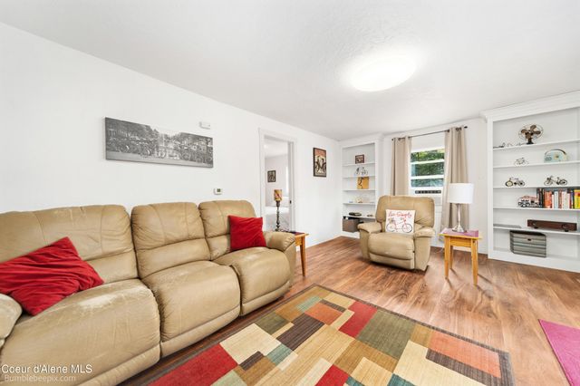 1025 N 1ST ST, Coeur D'alene, ID 83814