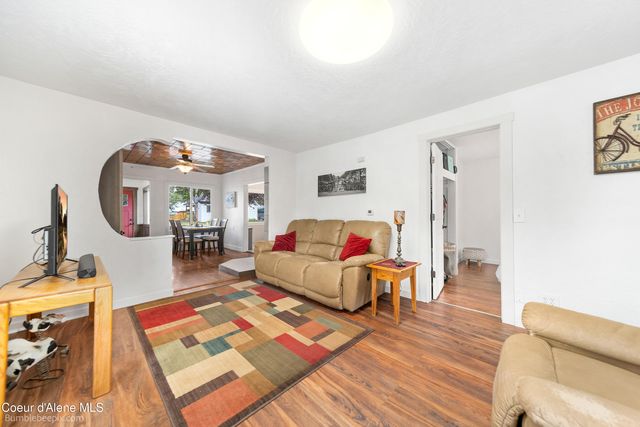 1025 N 1ST ST, Coeur D'alene, ID 83814
