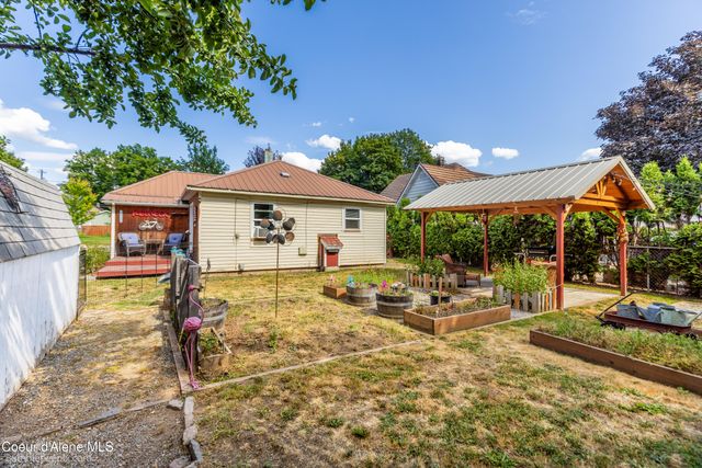1025 N 1ST ST, Coeur D'alene, ID 83814