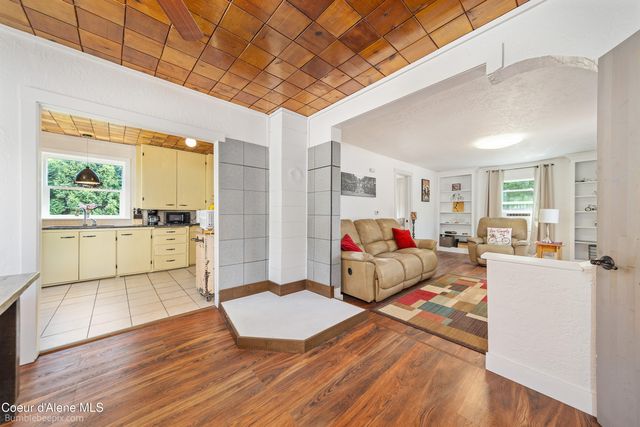1025 N 1ST ST, Coeur D'alene, ID 83814