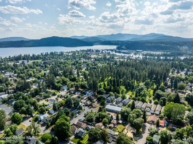 1025 N 1ST ST, Coeur D'alene, ID 83814