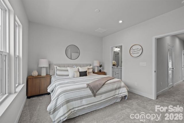 3737 S Tryon Street, Charlotte, NC 28217