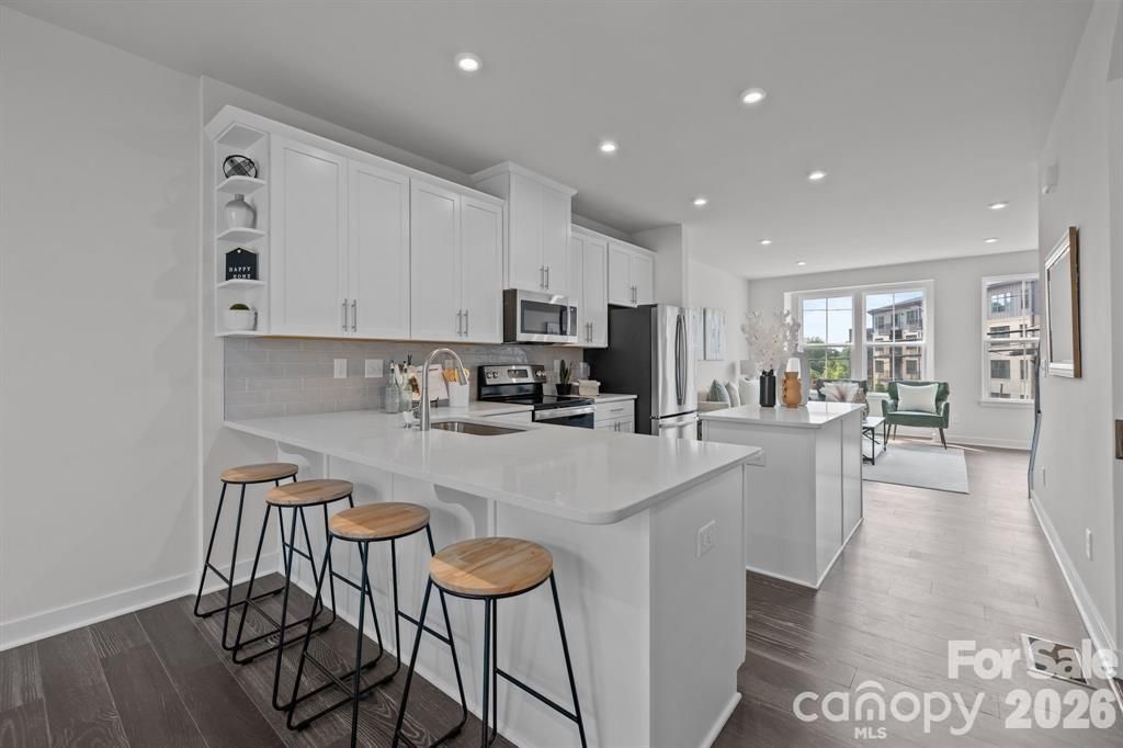 3737 S Tryon Street, Charlotte, NC 28217