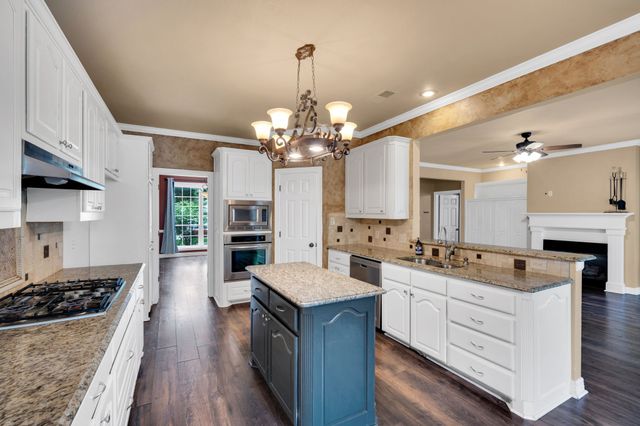 1907 Timber Ridge Court, Cedar Hill, TX 75104