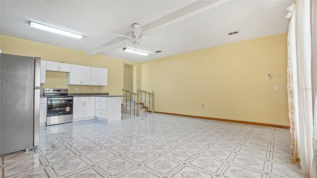 5717 LAWNDALE ROAD B, Orlando, FL 32808