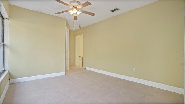 5717 LAWNDALE ROAD B, Orlando, FL 32808