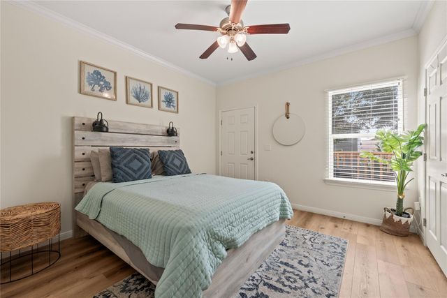 3535 Avenue M, Galveston, TX 77550