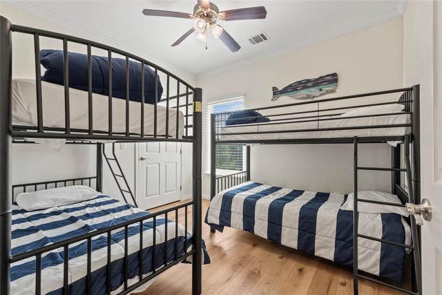 3535 Avenue M, Galveston, TX 77550