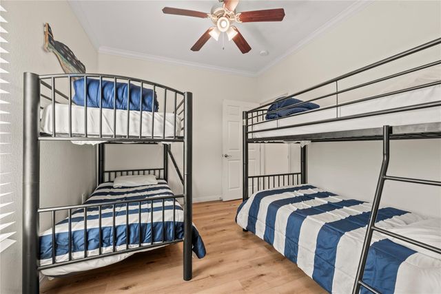 3535 Avenue M, Galveston, TX 77550