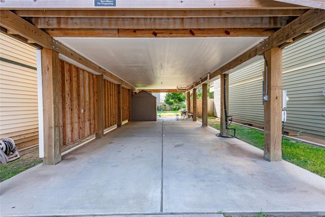 3535 Avenue M, Galveston, TX 77550