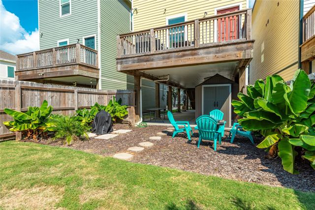 3535 Avenue M, Galveston, TX 77550